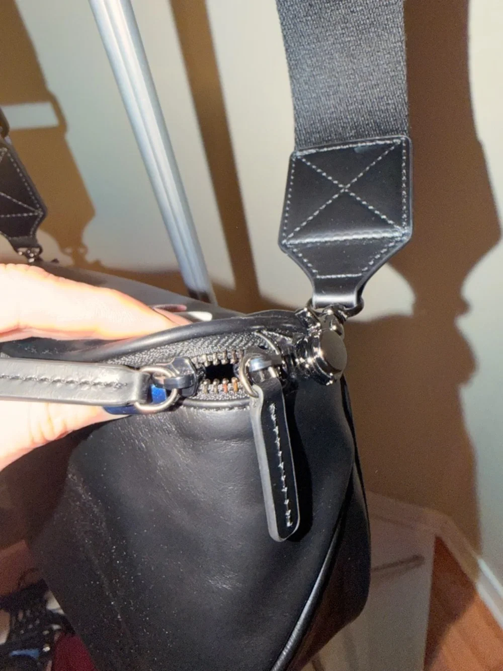 Andar The Waymaker Full Size Leather Crossbody Black Luxe Minimalist Bag - Picture 9 of 16